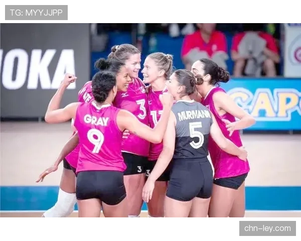 为备战与荷兰的关键战，加拿大女排提前一周抵达埃因霍温进行适应性训练